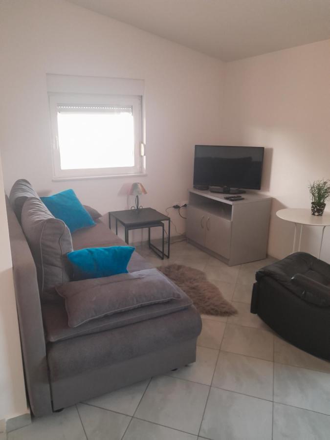 Caliente Apartments Vir A 외부 사진