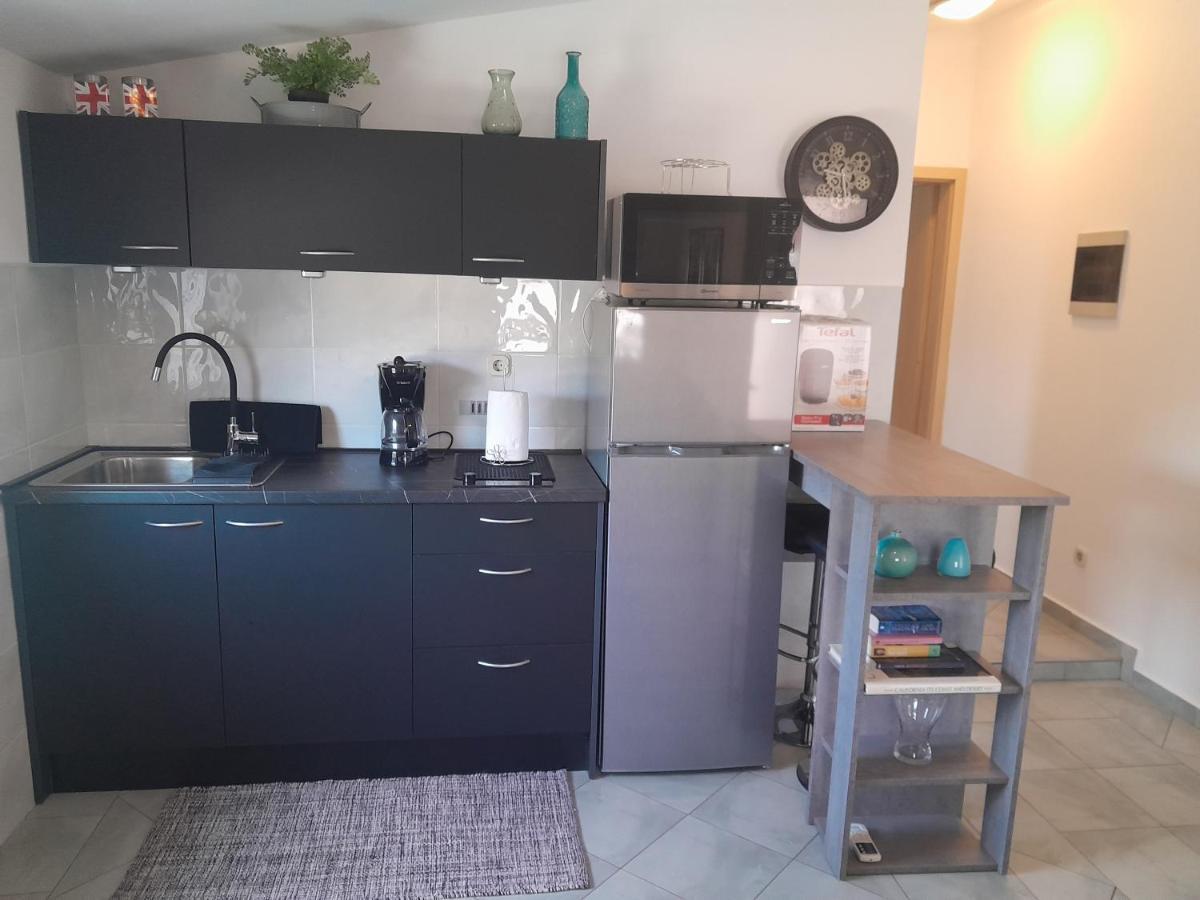 Caliente Apartments Vir A 외부 사진