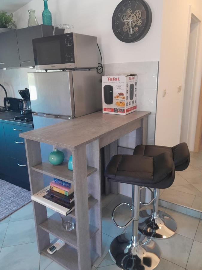 Caliente Apartments Vir A 외부 사진